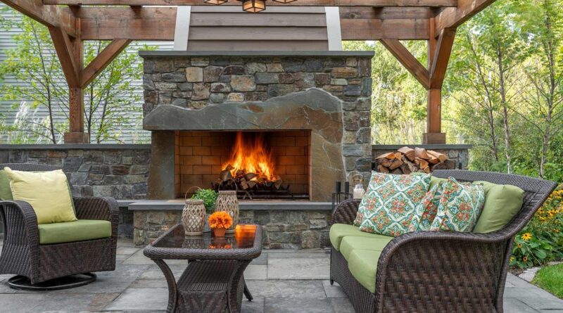 Fireplace and Fire Pit Styles